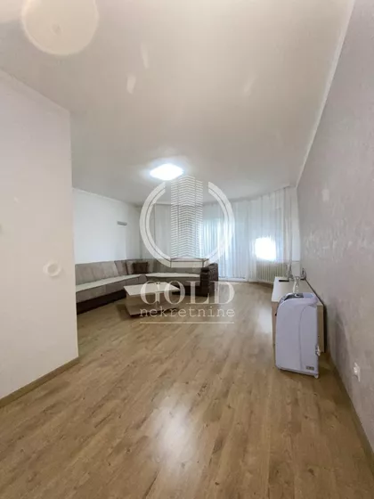 Braće Ribnikar | 4zida.rs