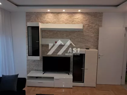 Jug Bogdana | 4zida.rs