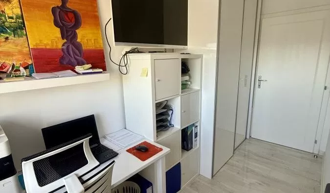 Četvoroiposoban stan | 4zida