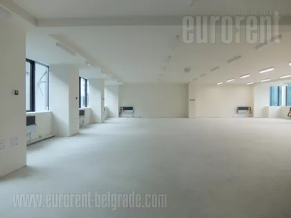 TOŠIN BUNAR | 4zida.rs