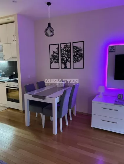 Miladina Pećinara | 4zida.rs