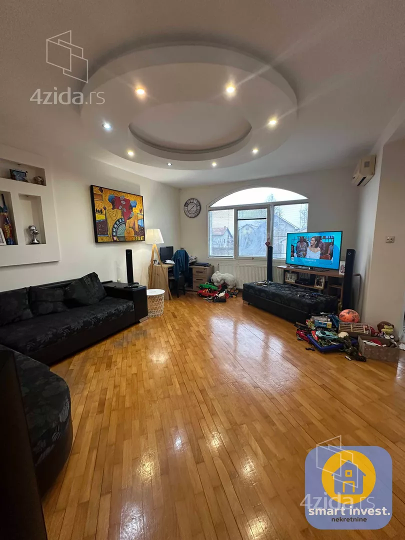 3-etažna kuća | 4zida