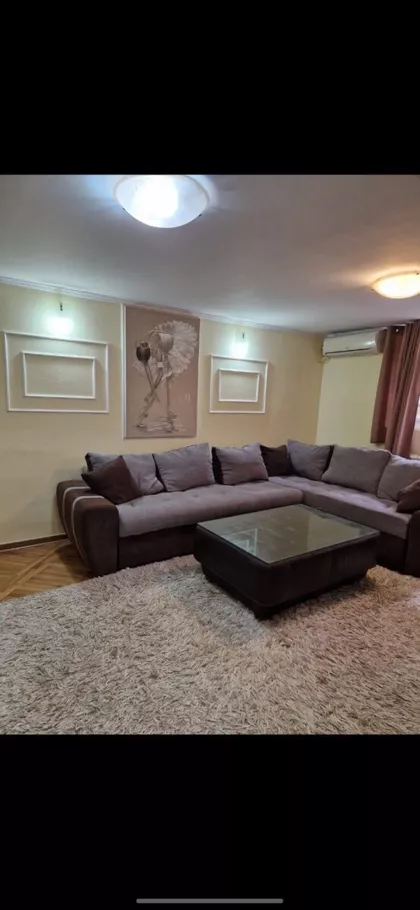 Udbinska | 4zida.rs