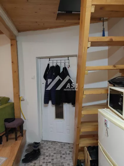 Žitni trg | 4zida.rs