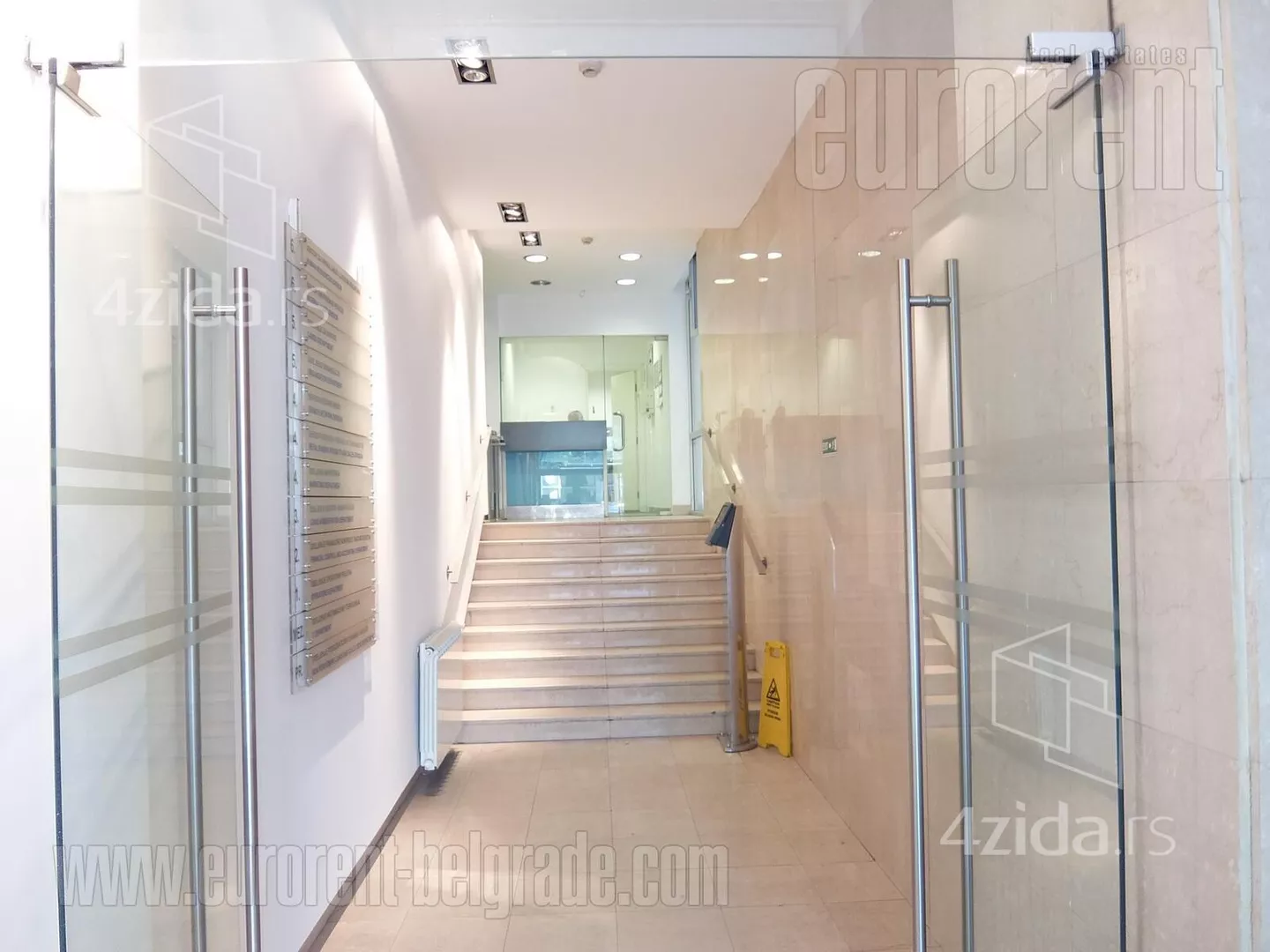 Poslovni prostor | 4zida