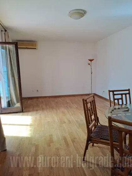 BEŽANIJSKA KOSA 1 | 4zida.rs