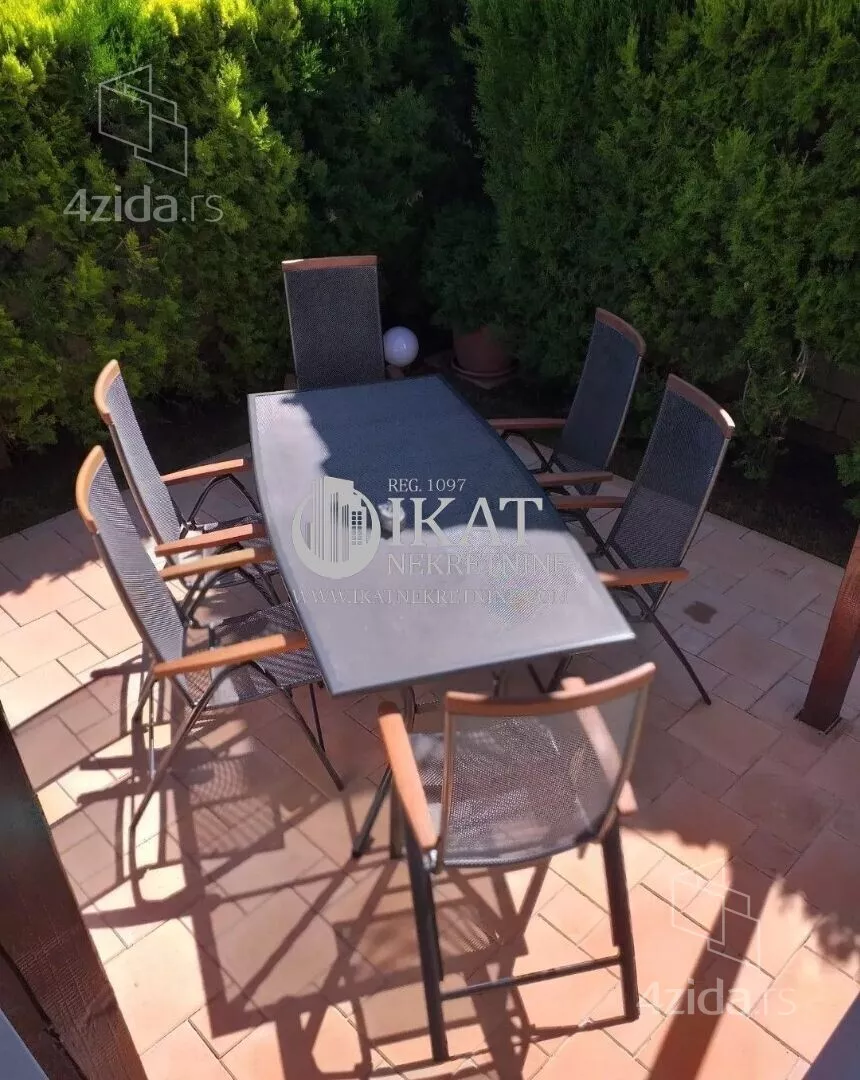 5-etažna kuća | 4zida