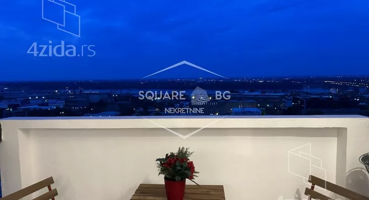 Četvoroiposoban stan | 4zida