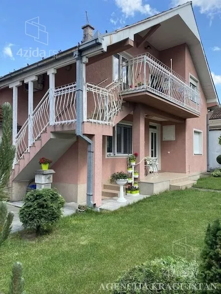Kuća | 4zida