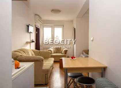 Mozerova8 | 4zida.rs