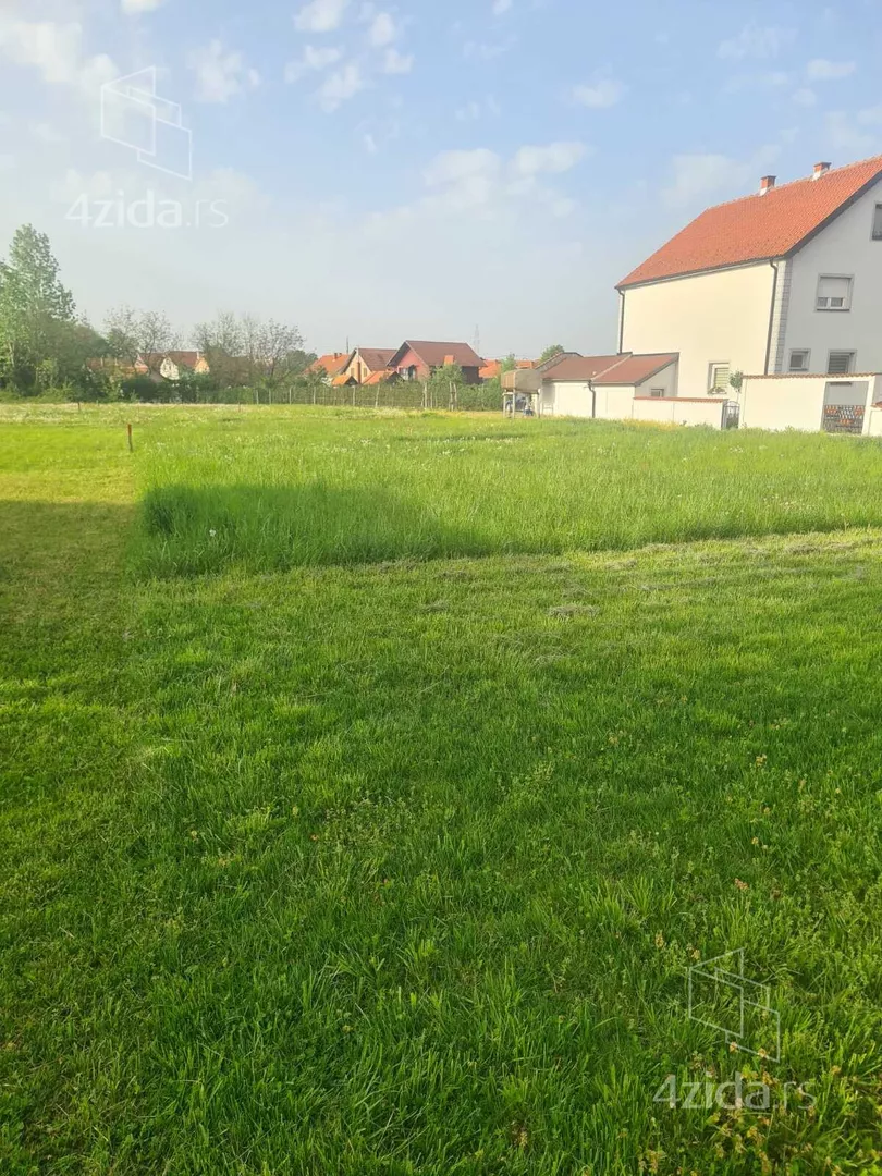 Građevinsko zemljište | 4zida