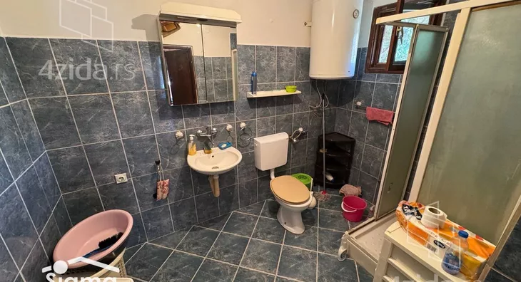 3-etažna kuća | 4zida