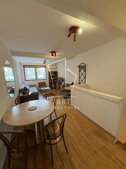 Gospodar Jevremova | 4zida.rs