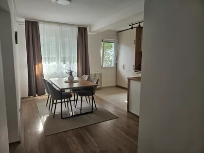 Braće Savića 48 | 4zida.rs