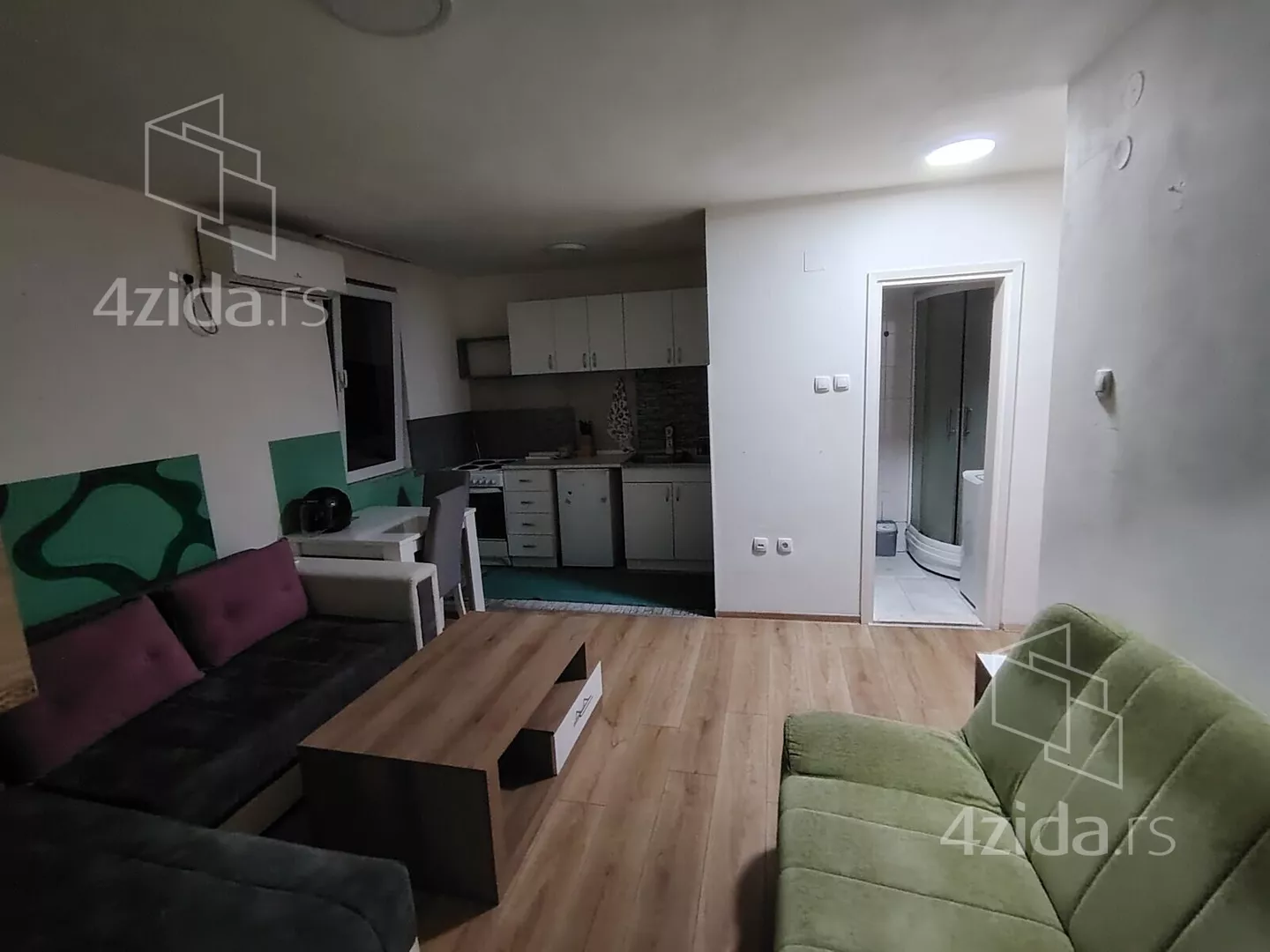 Jednoiposoban stan | 4zida