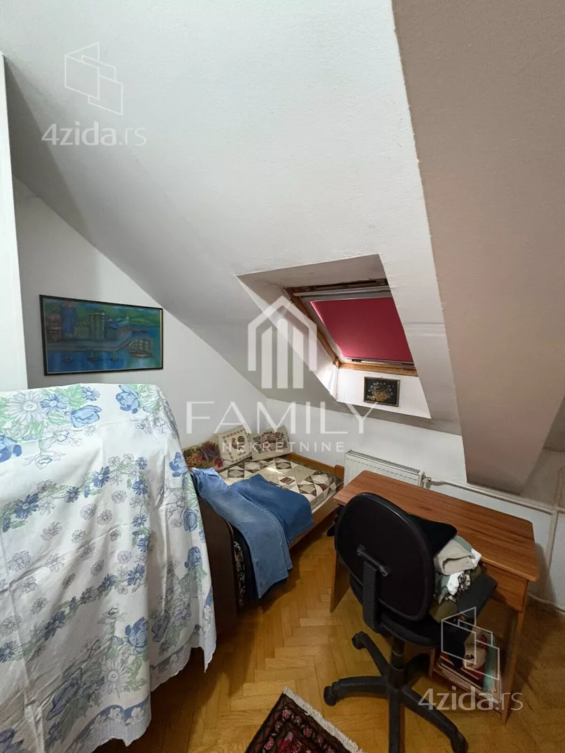 Troiposoban stan | 4zida