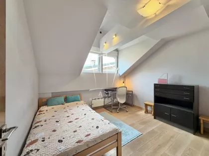 Žanke Stokić | 4zida.rs