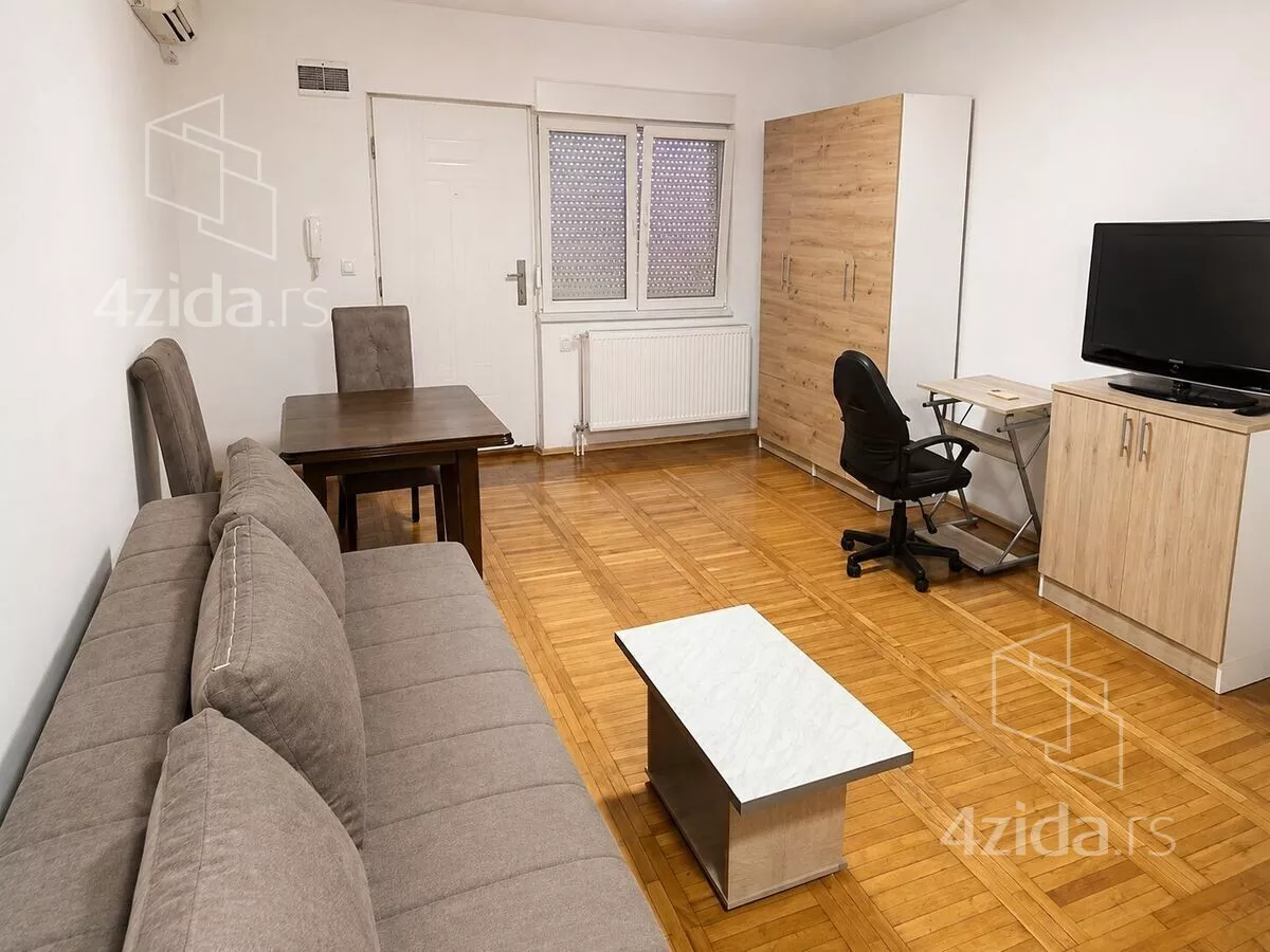 Garsonjera | 4zida
