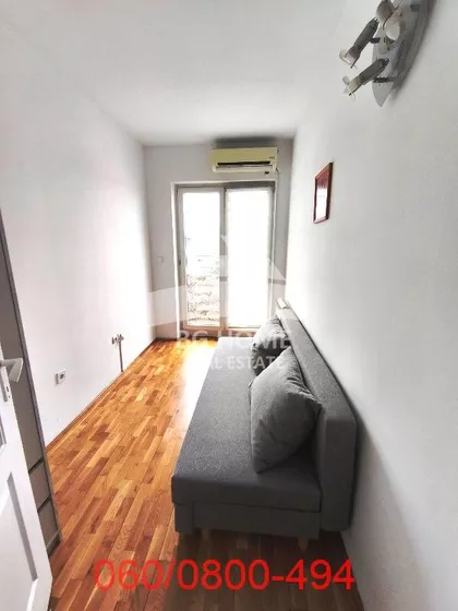 Južni Bulevar | 4zida.rs