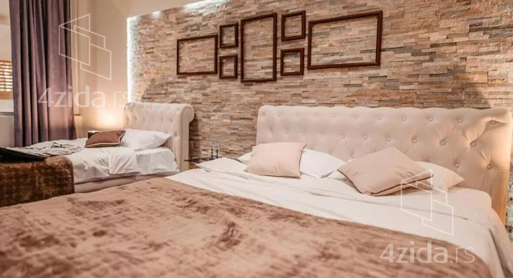 Turistički objekat | 4zida