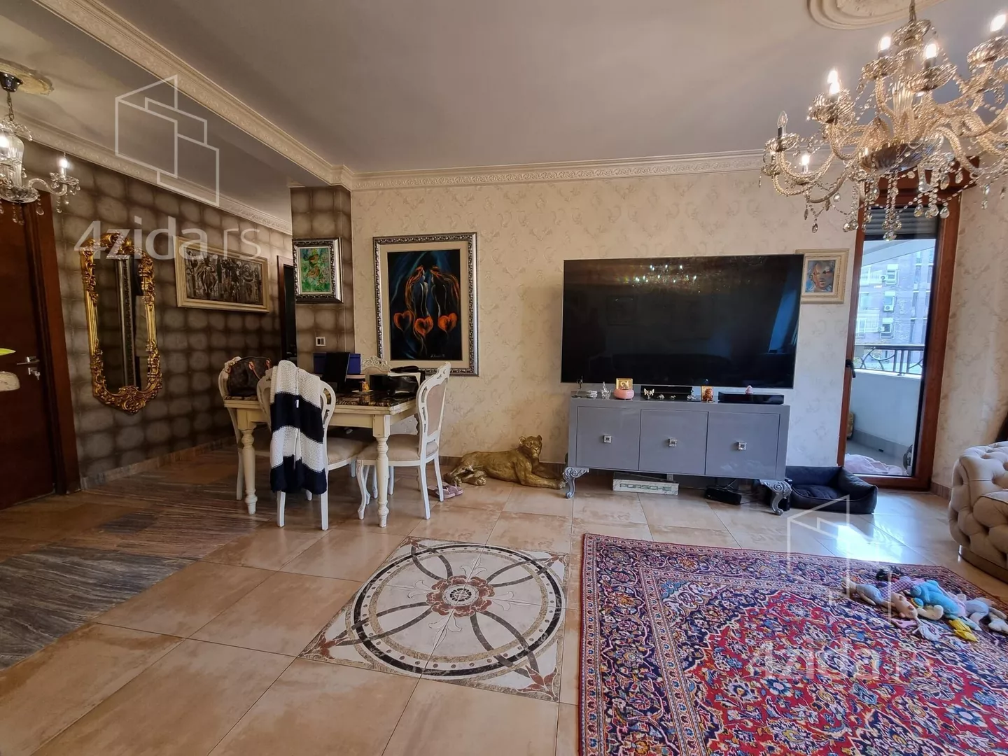 Troiposoban stan | 4zida