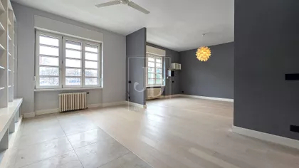 Skupština | 4zida.rs