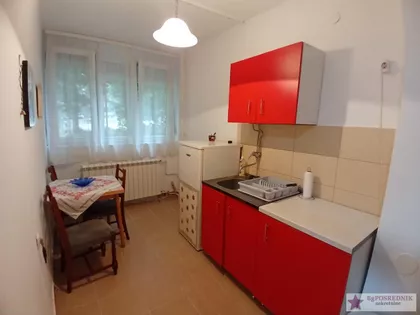 Učitelja Miloša Jankovića | 4zida.rs
