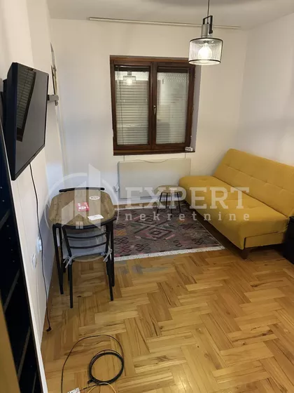 Studenička | 4zida.rs