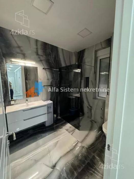 Kancelarija | 4zida