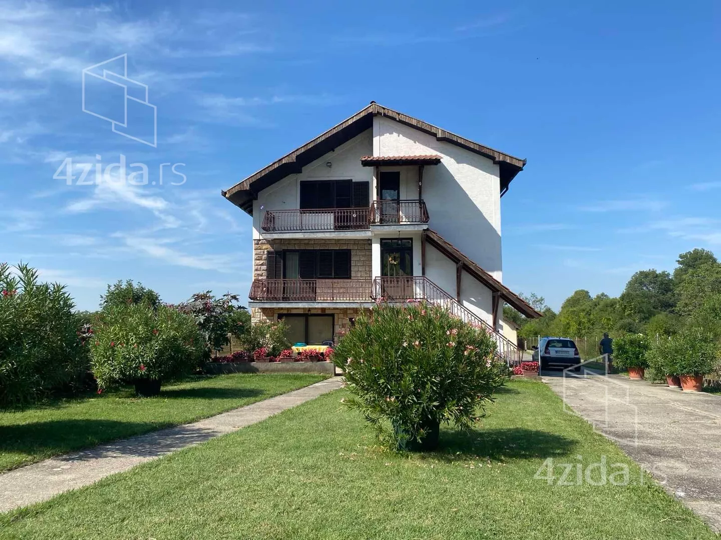 3-etažna kuća | 4zida