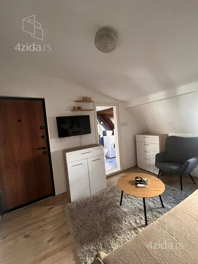 Jednosoban stan | 4zida