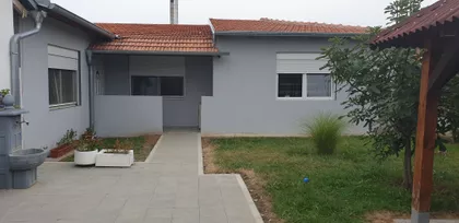 Petra Seratlića 17 | 4zida.rs
