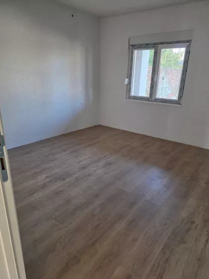 Miloša Crnjanskog 130 | 4zida.rs