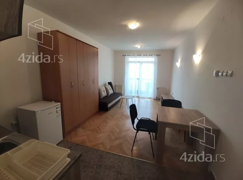 Garsonjera | 4zida