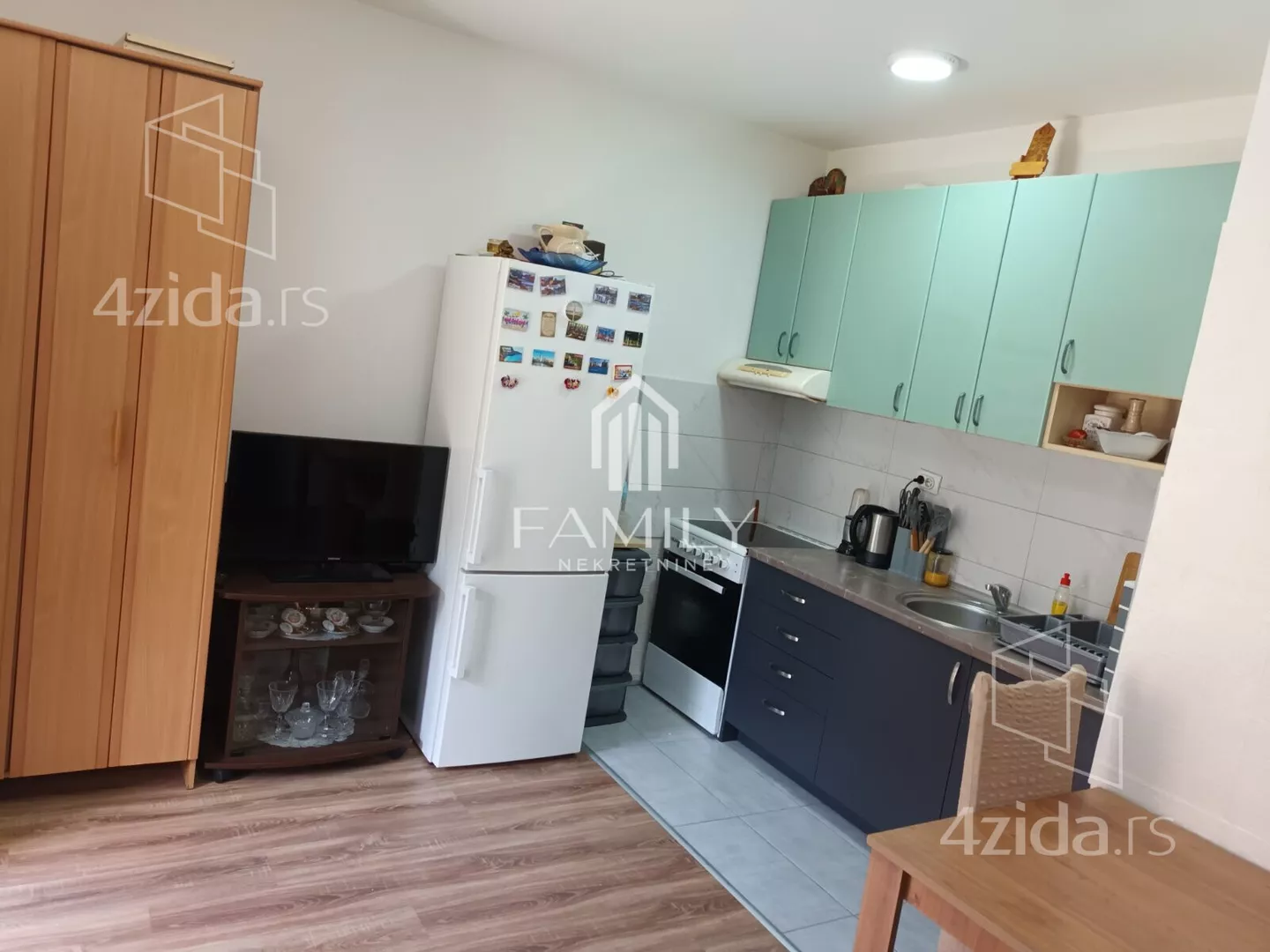 Garsonjera | 4zida