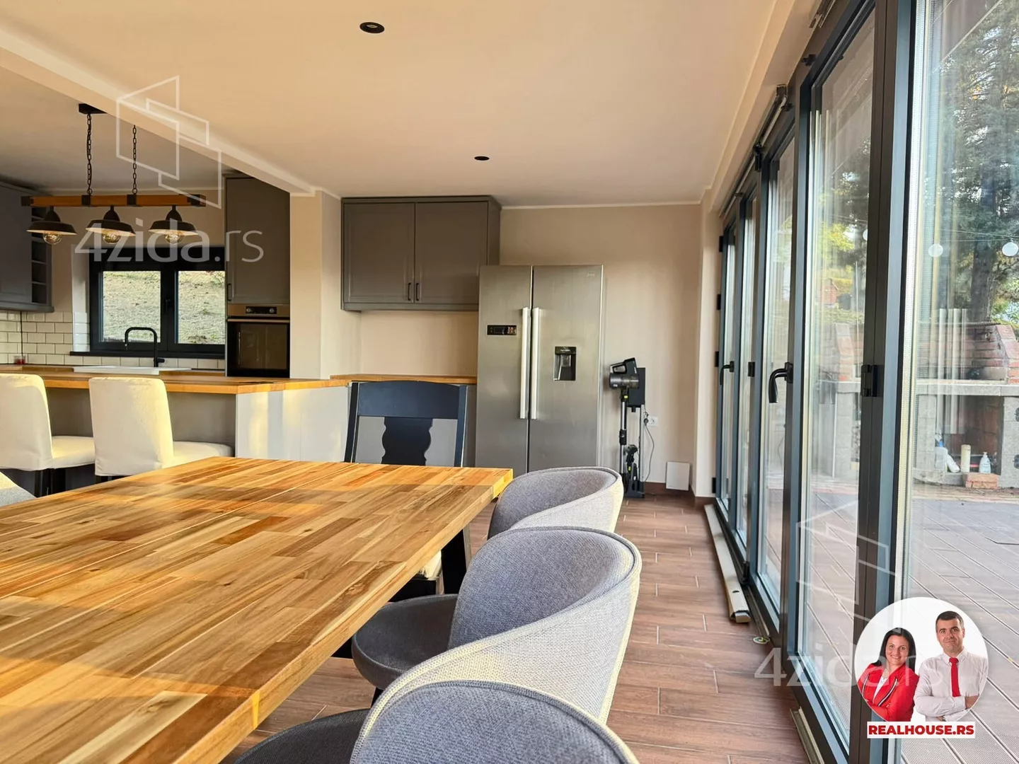 3-etažna kuća | 4zida