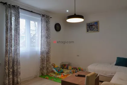 Crveni Krst | 4zida.rs