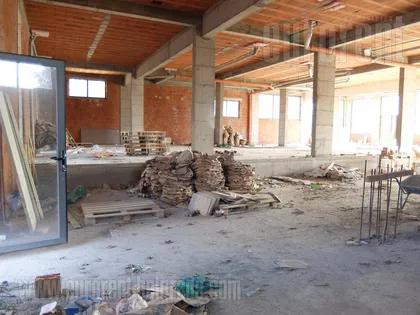 ŽARKOVO CENTAR | 4zida.rs