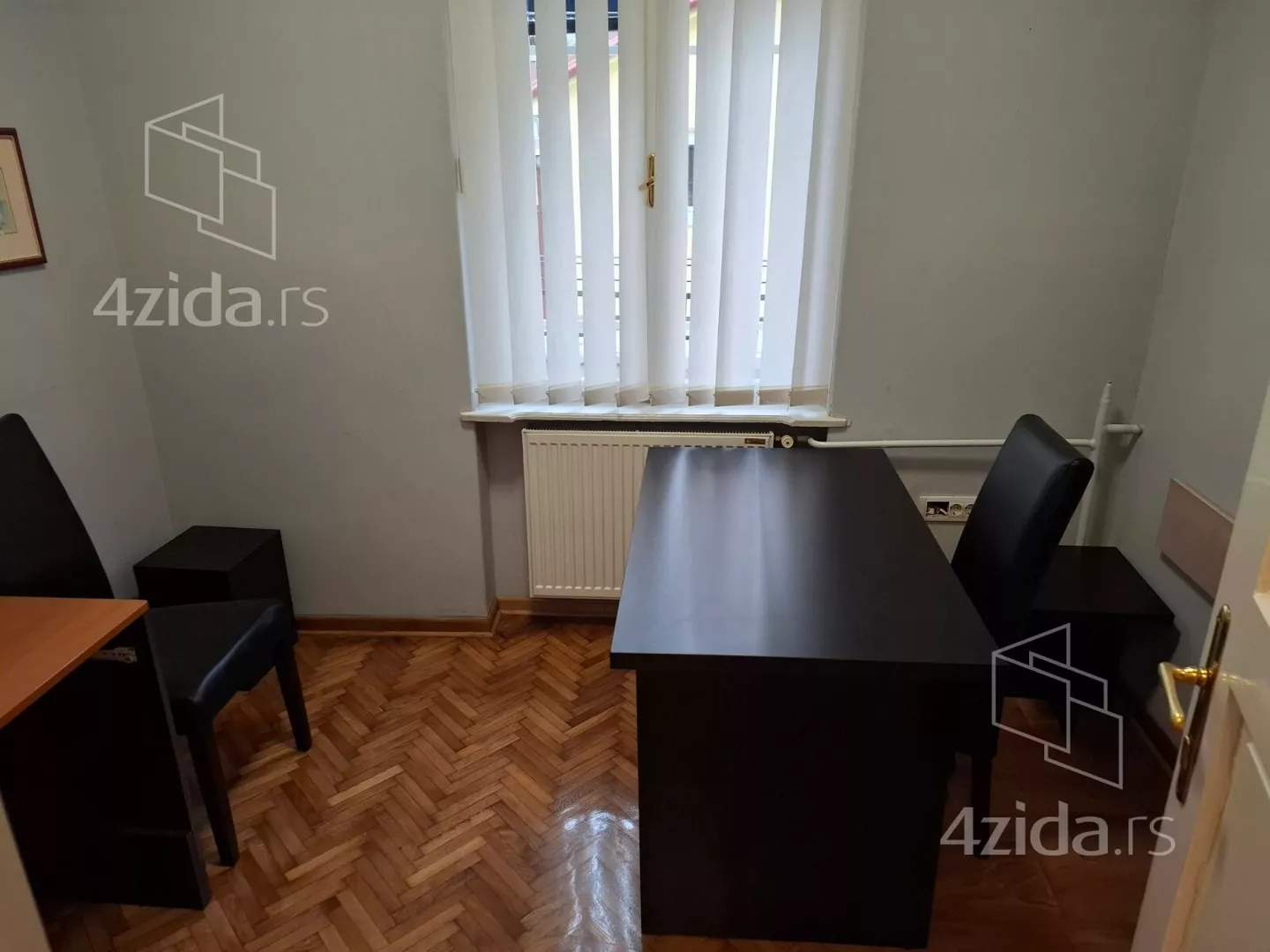 Kancelarija | 4zida