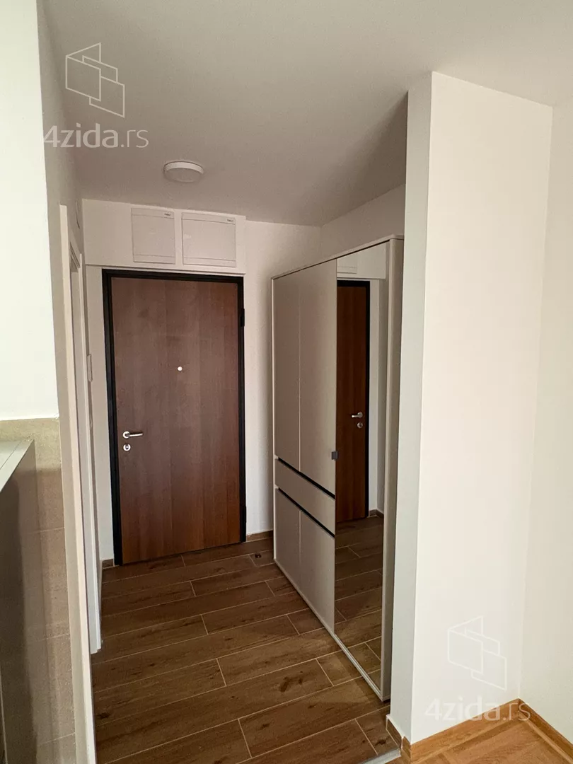 Garsonjera | 4zida