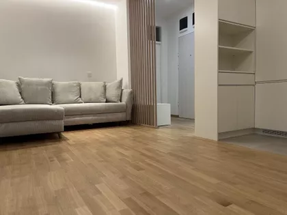 Karađorđeva | 4zida.rs