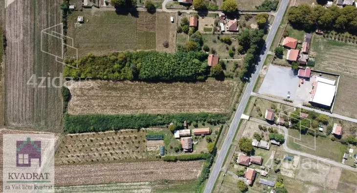 Plac | 4zida