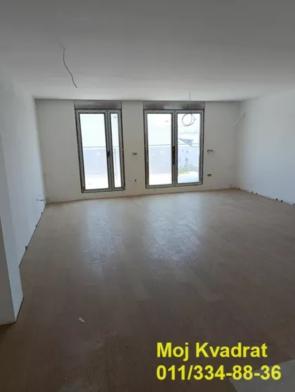 Krfska | 4zida.rs