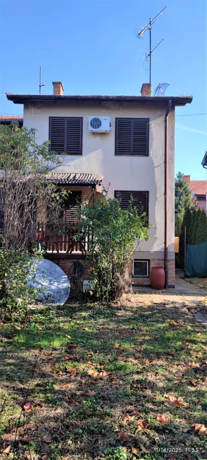 Pariske Komune | 4zida.rs