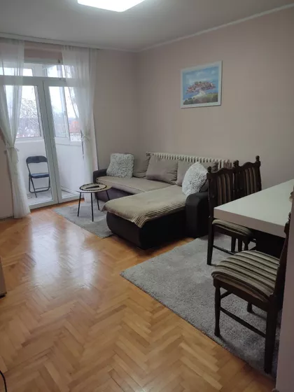 Vladimira Rolovića | 4zida.rs