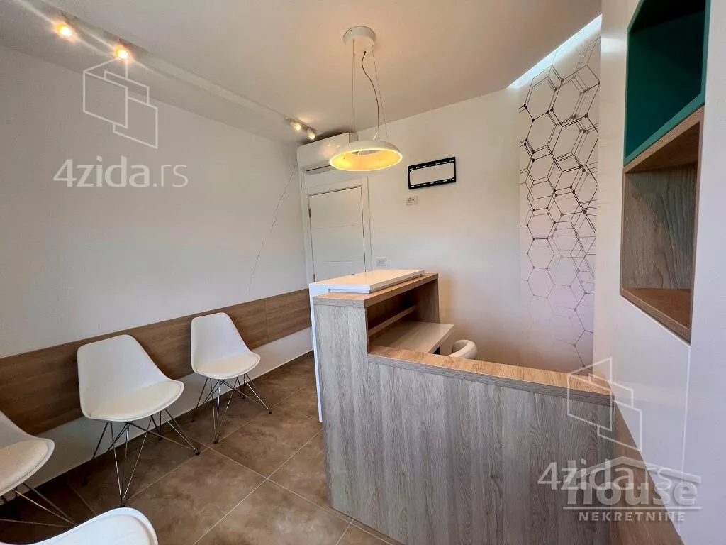 Poslovni prostor | 4zida