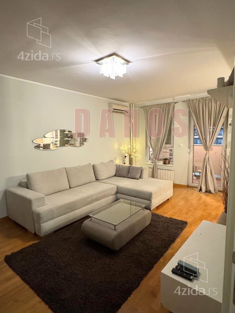 Stan – Beograd - Prikaz 2
