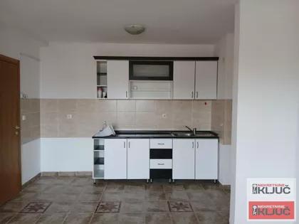Bulevar Patrijarha Pavla (Somborski Bulevar) | 4zida.rs