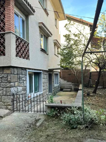 Rakovica - Centar | 4zida.rs