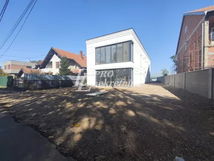 Pregrevica | 4zida.rs